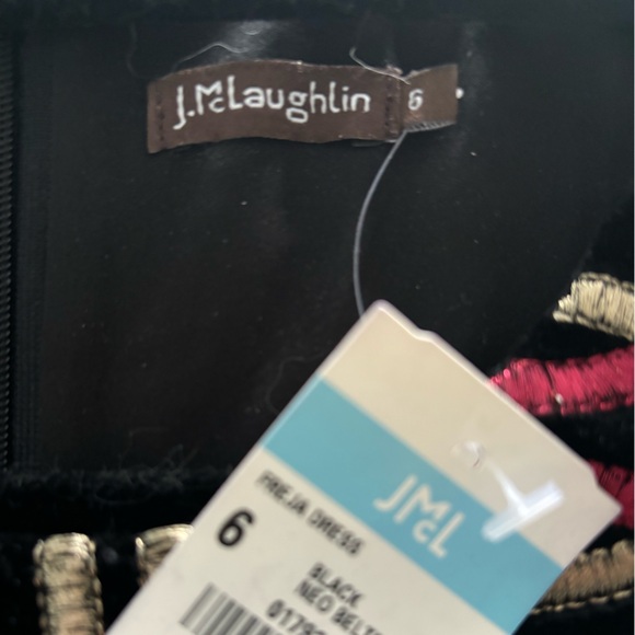 J. Mclaughlin Neo Beltmore Embroidered Freja Velvet Shift Dress - Picture 7 of 7